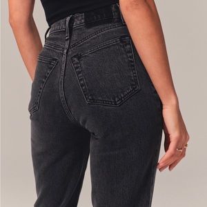 Abercrombie Ultra High Rise 90s Straight Jean Size 30 (10)